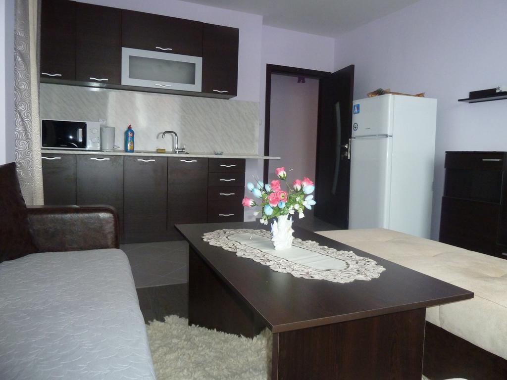 Anfid Apartments Burgas Zewnętrze zdjęcie